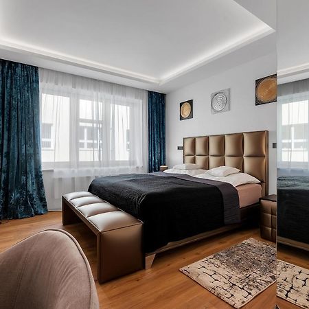 Novy Designovy Apartman S Klimatizaci リフノフ・ナト・クニェジュノウ エクステリア 写真